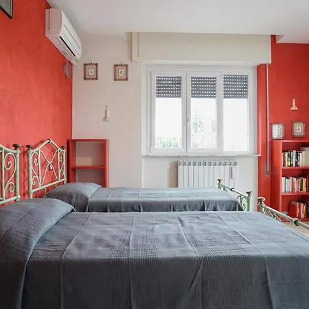 شقة 2 Bedroom Amazing In Corsanico-Bargecchia