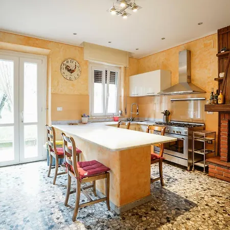 Appartement Beautiful In *